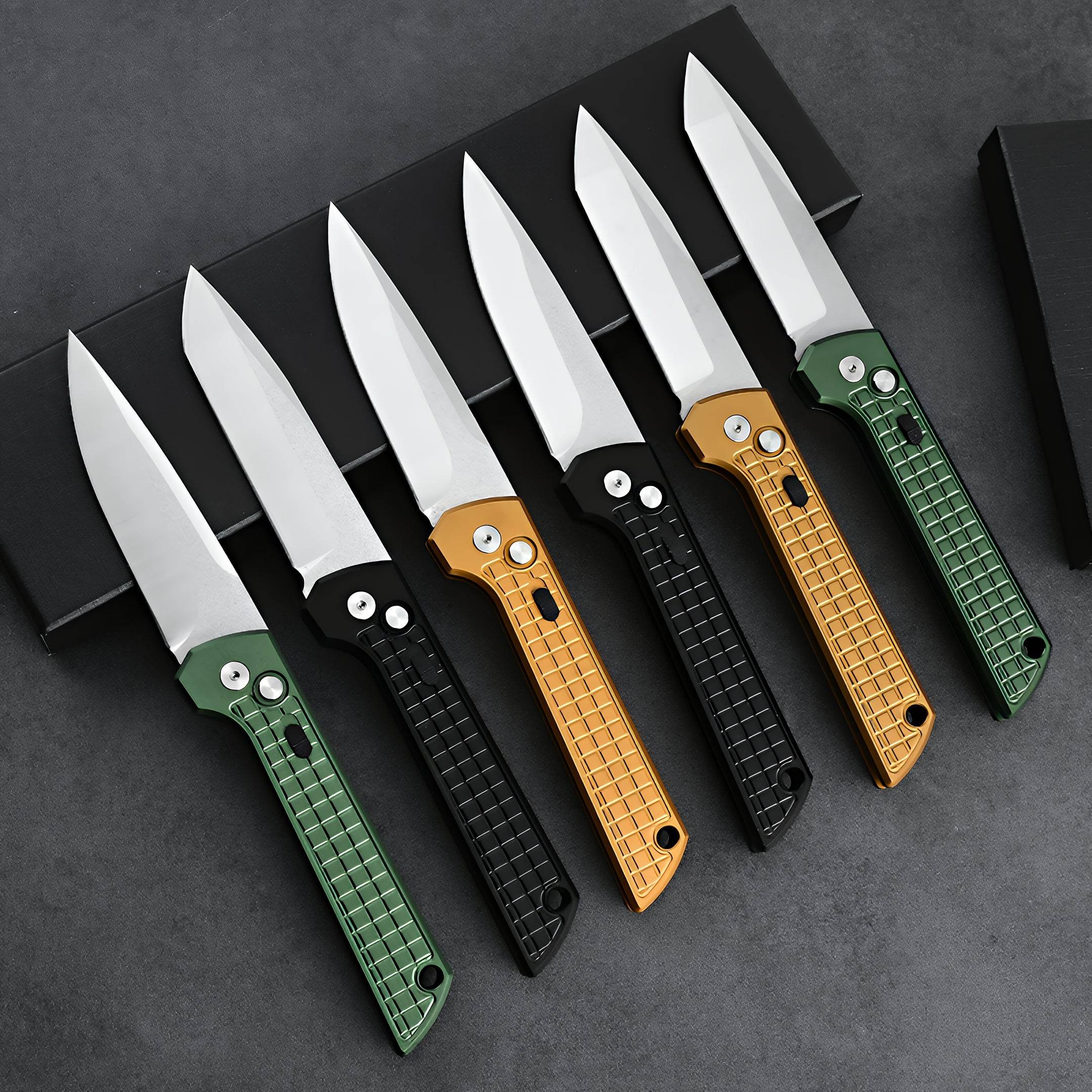 Outdoor Switchblade (GR-C-003)