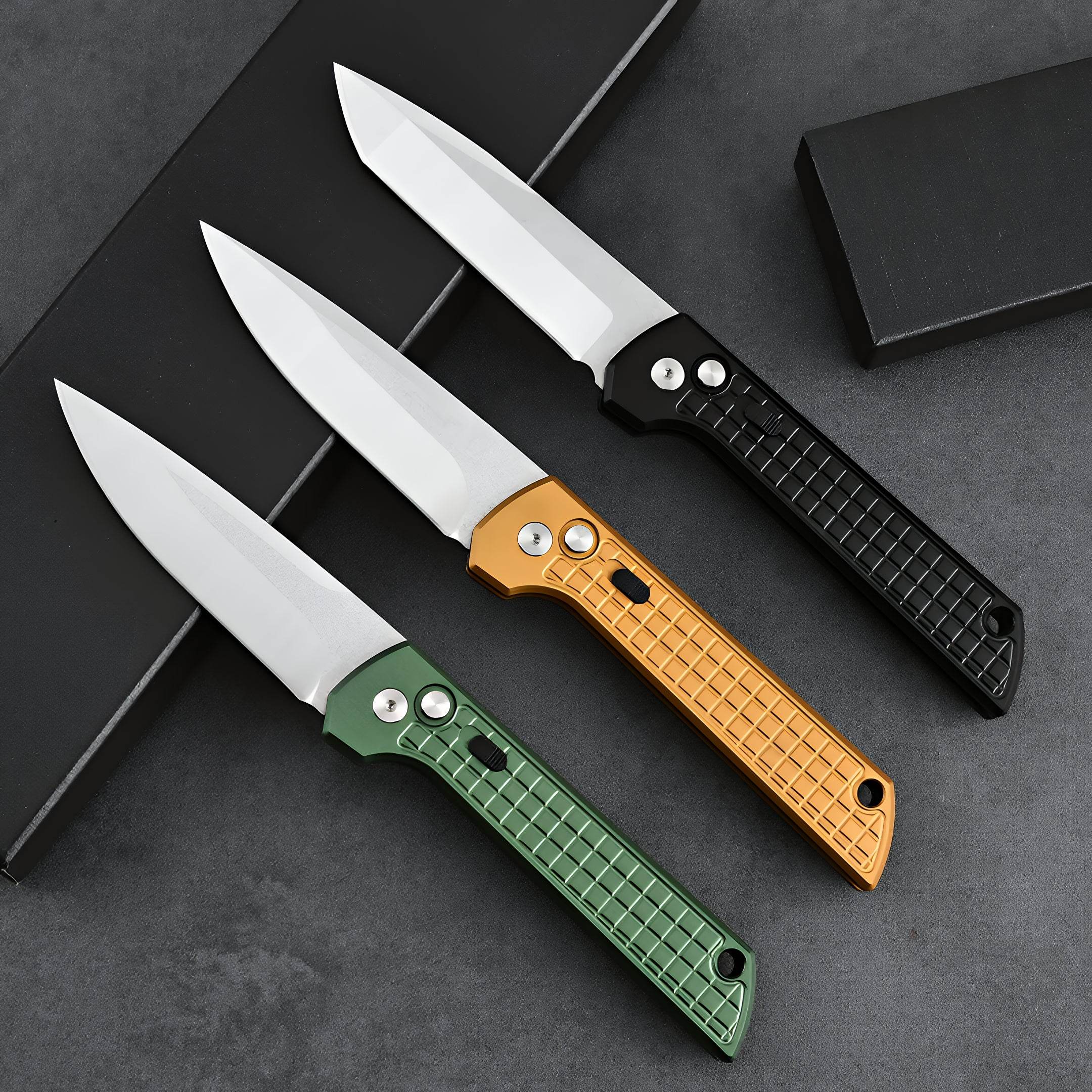 Outdoor Switchblade (GR-C-003)